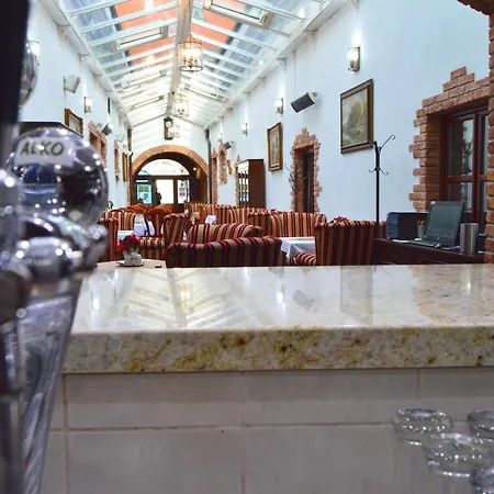 Sebastian U Hoffera 3*