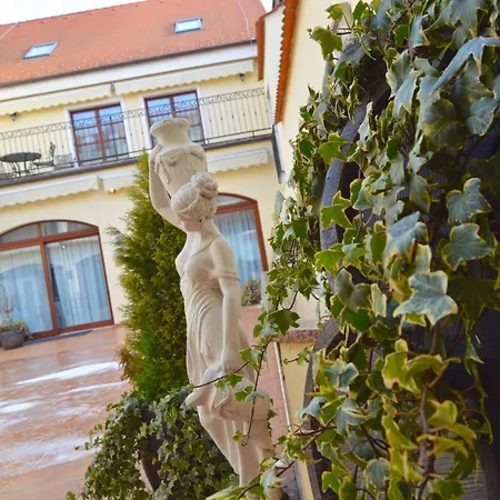 Sebastian U Hoffera Pensionat Modra