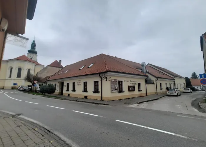 Sebastian U Hoffera 3*